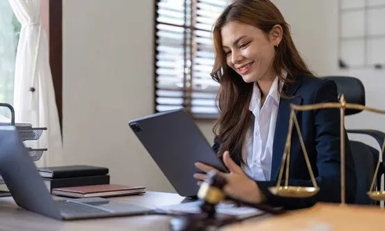 Envize AI-powered legal documents platform